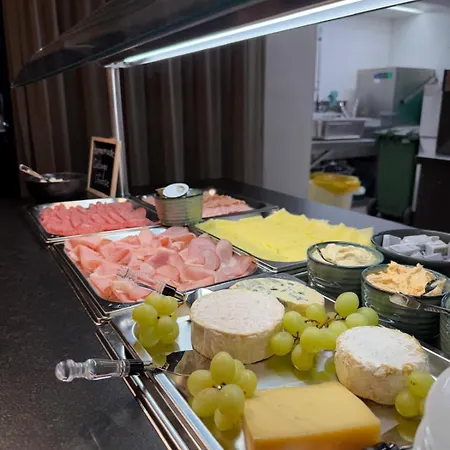 Lh - New Since 2025 4*