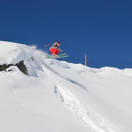 Lh - New Since 2025 酒店 4*