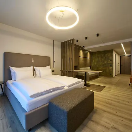 Lh New Opening Hotel