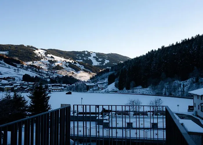 Lh Linzerhaus Suites Saalbach - Inklusive Jokercard 4*