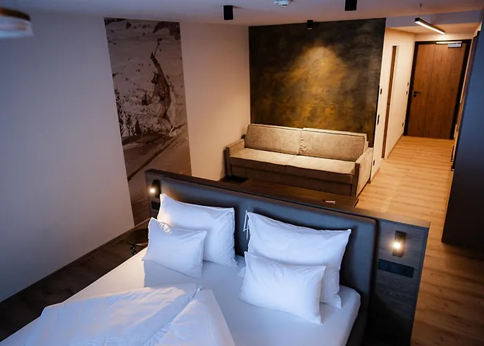 Lh Linzerhaus Suites Saalbach - Inklusive Jokercard 4*